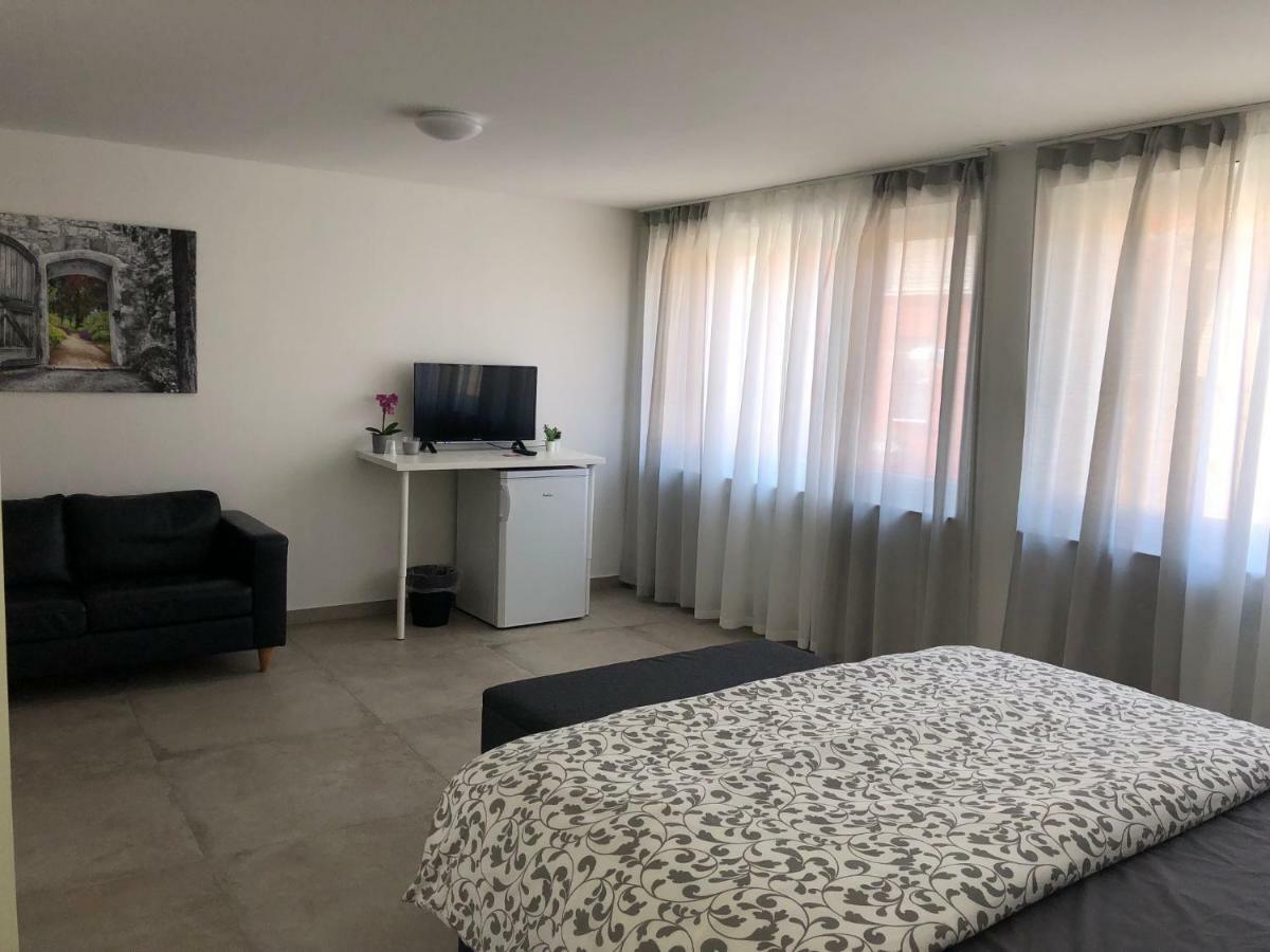 S-An Daily Room Stuttgart Zentrum Zewnętrze zdjęcie